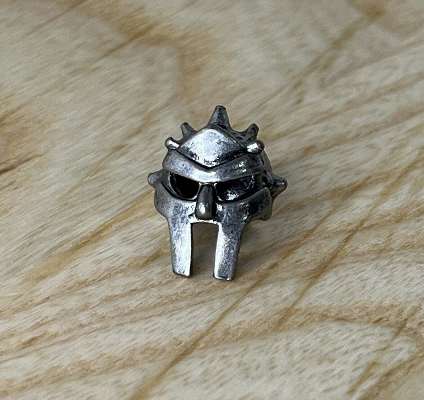 Zinc Alloy Spartan Helmet Lanyard Bead, EDC Paracord Bead.